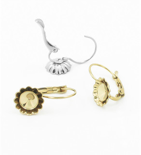 Náušnice z chirurgické oceli s rivoli lůžkem 6mm