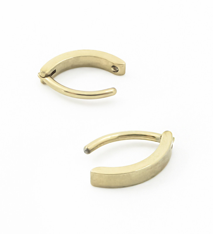 Ocelové 16mm náušnice Arc