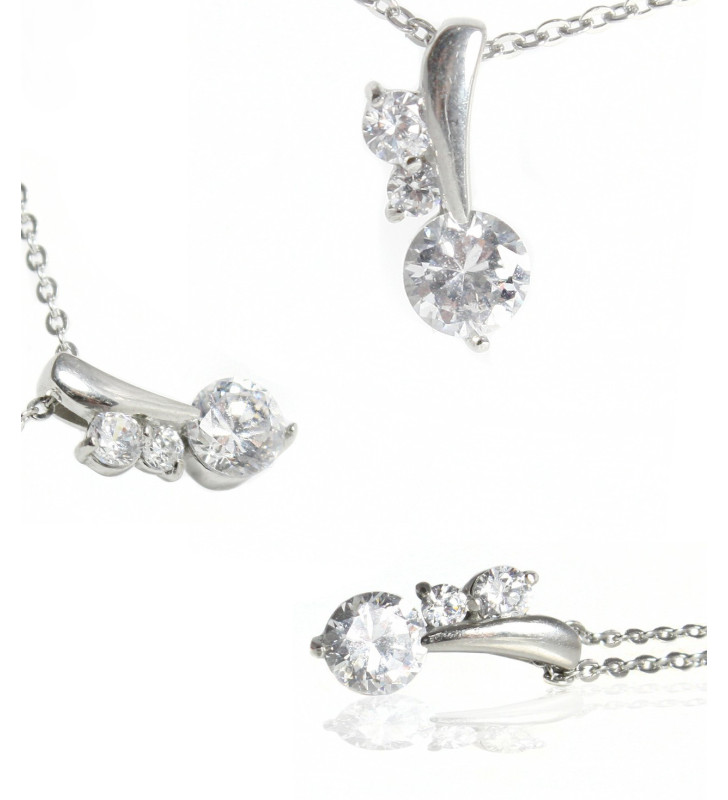 Přívěsek se zirkony